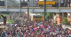 Canning Local Train Accident Disrupts Services, Operations Halted for 40 Minutes