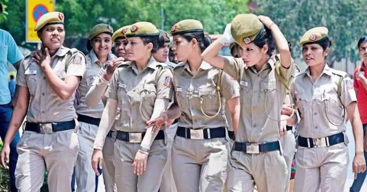 Uttar Pradesh Woman Police