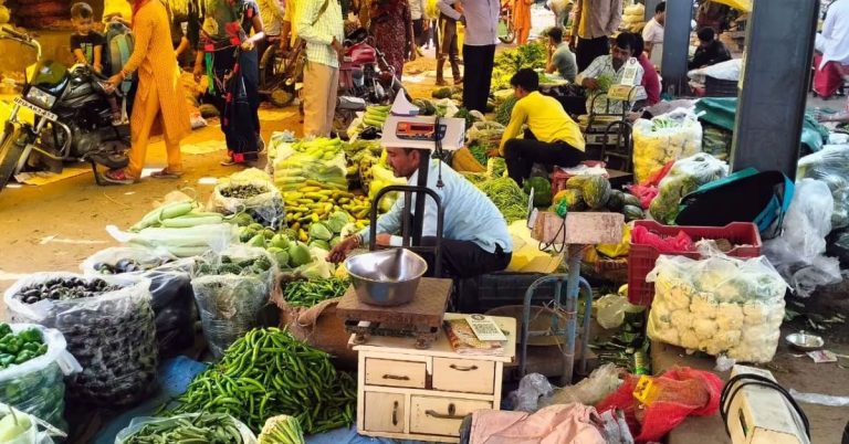 The prices of vegetables in Kolkata on August 12th can vary widely depending on the specific vegetable