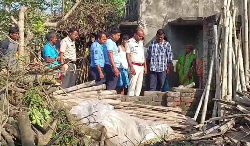 Bomb Found Outside Businessman's Home in Domkal, Police Begin Investigation