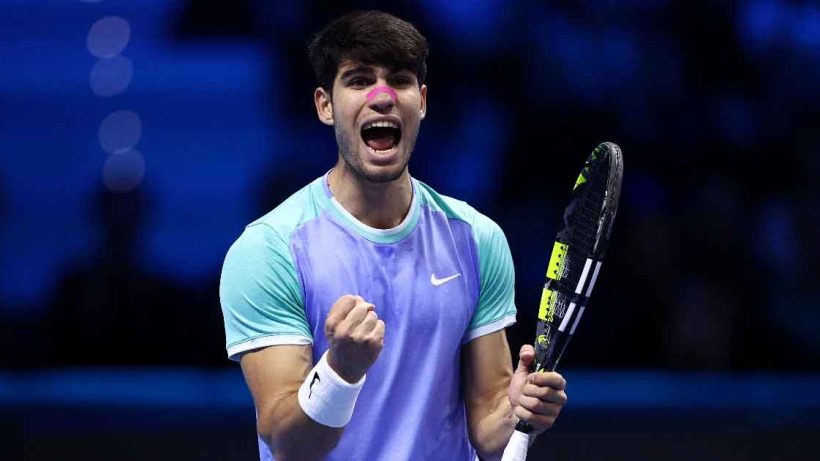 Carlos Alcaraz Overpowers Andrey Rublev