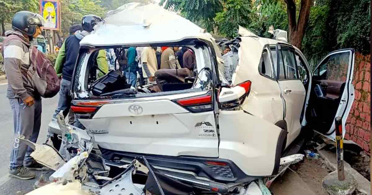 Dehradun truck car collision