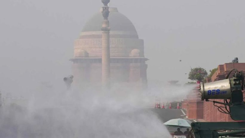 After 32 Days, Delhi Pollution Index Drops Below 300, A Wave of Joy in Delhi's Air