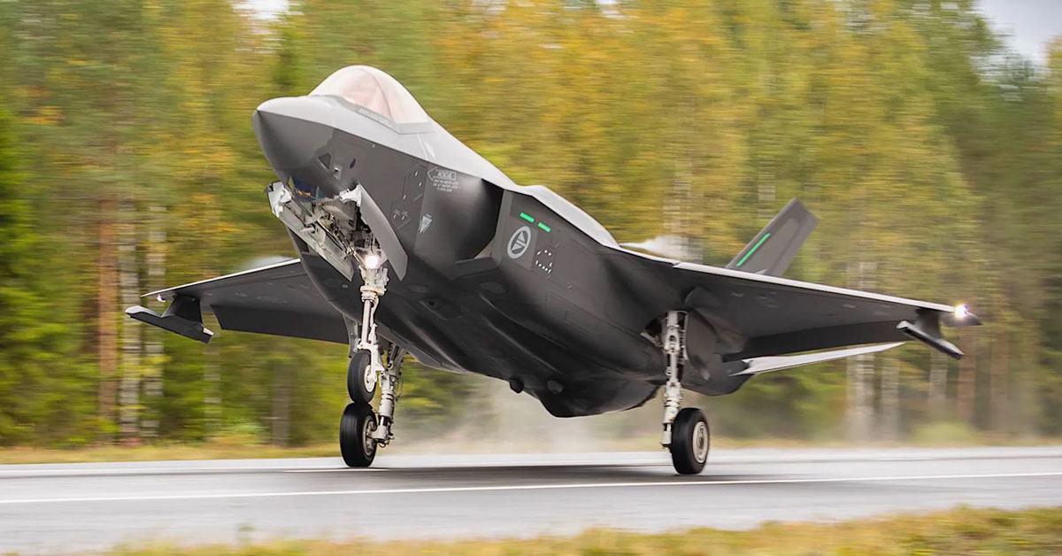 F-35 fighter jet