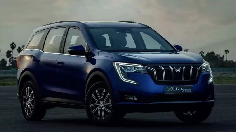 Mahindra XUV700 price hike