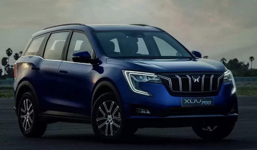 Mahindra XUV700 price hike