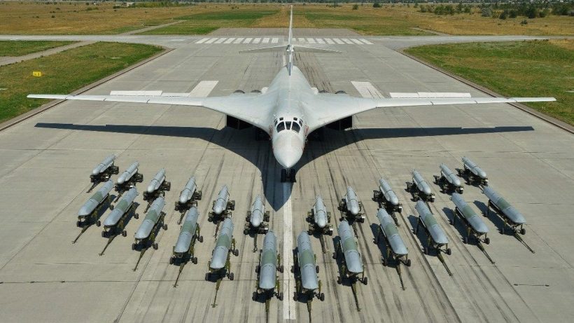 Russian-Tu-160-bomber