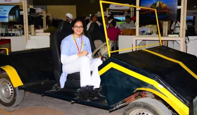 Suhani Chauhan Young Innovator of So-Apt Agro Vehicle Wins Rashtriya Bal Puraskar