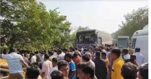 Bus accident in Gondia maharashtra eleven people died many casualities