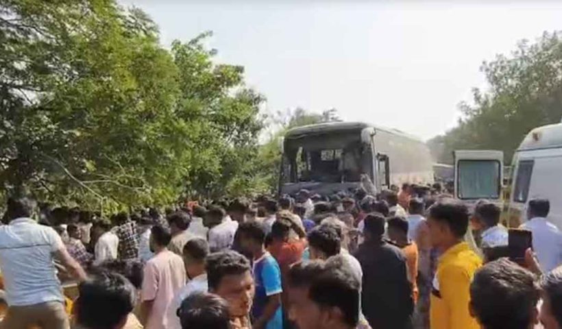 Bus accident in Gondia maharashtra eleven people died many casualities