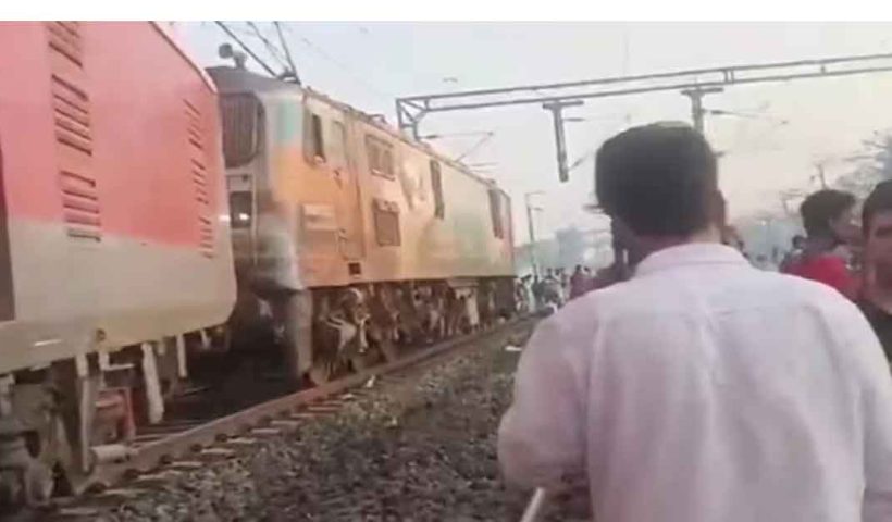 Howrah secundrabad train derailment