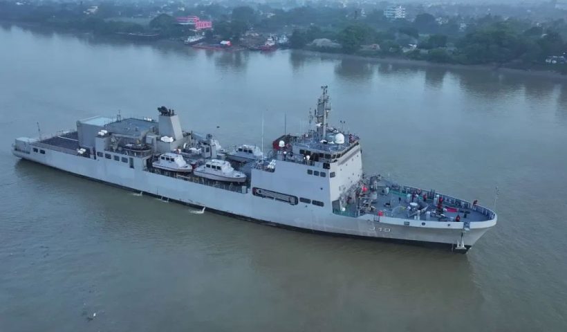 INS Nirdeshak