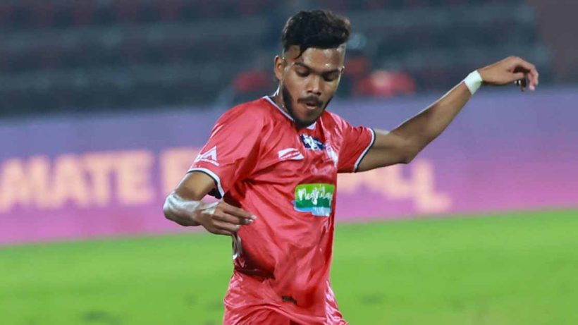 Macarton Louis Nickson Scores in Northeast United FC