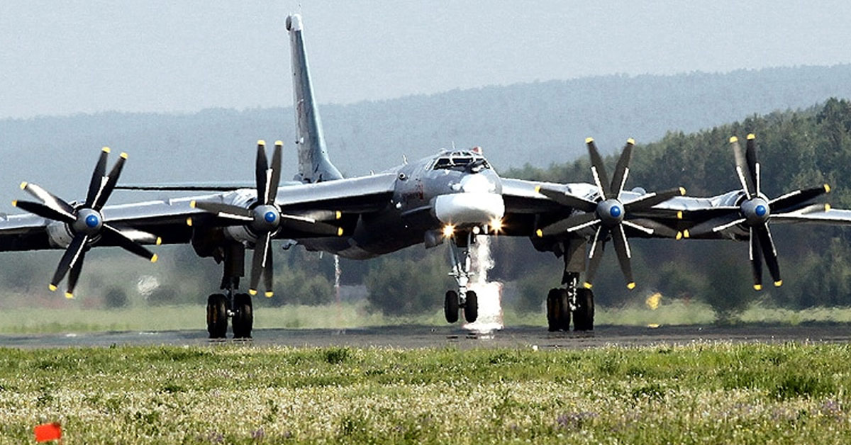 Russian Tu-95MSM bomber