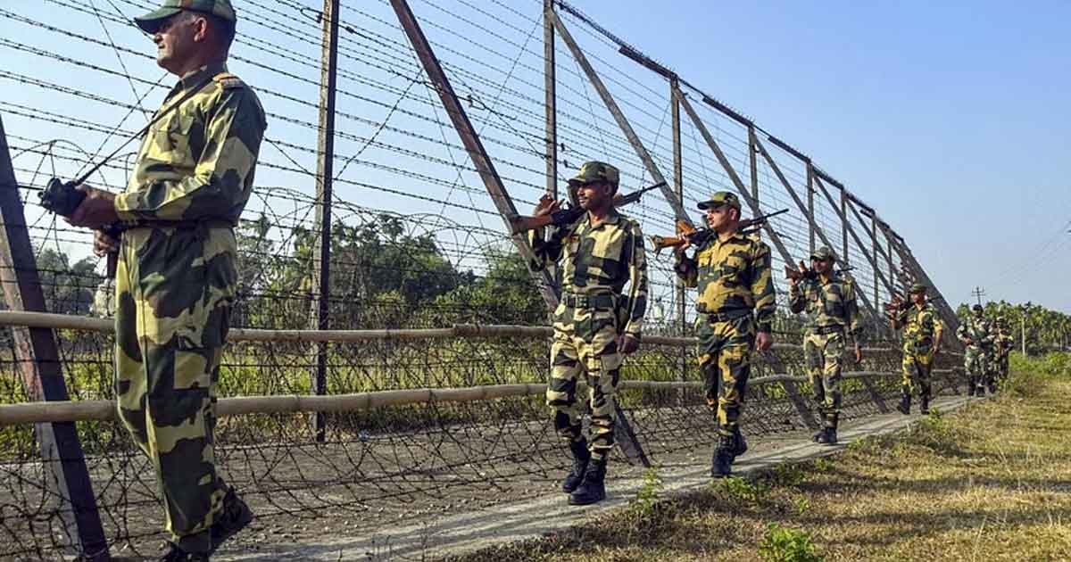 Bangladesh fires Pakistan made morter into Indian boder near dinhata of coochbehar district