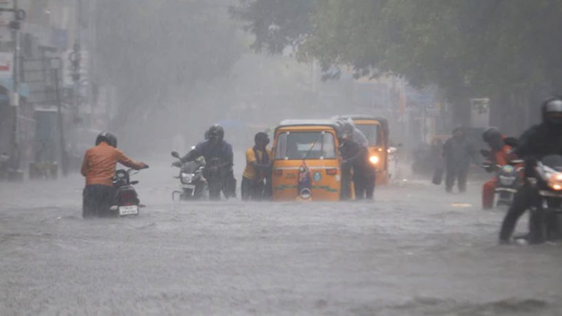 Cyclone Fengal impacts tamil nadu