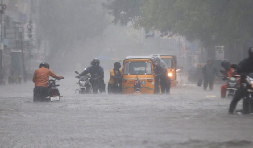 Cyclone Fengal impacts tamil nadu