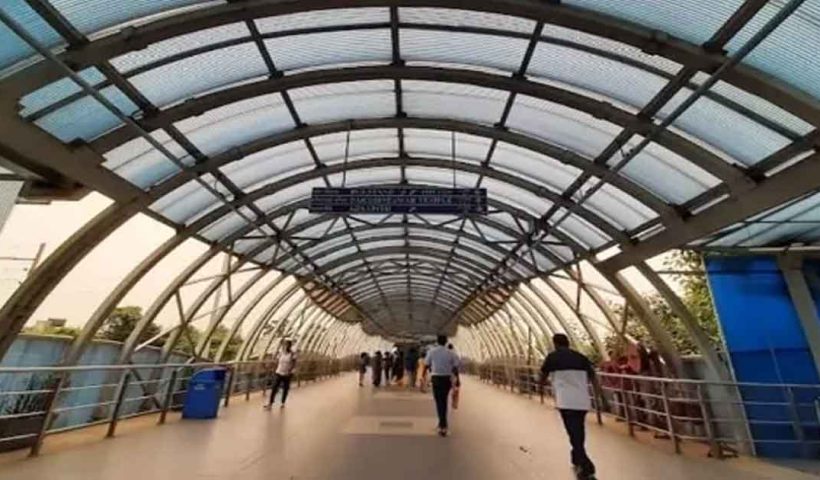 Kalighat Skywalk Completed, Kolkata Municipality Asks Hawkers to Relocate to Designated Area