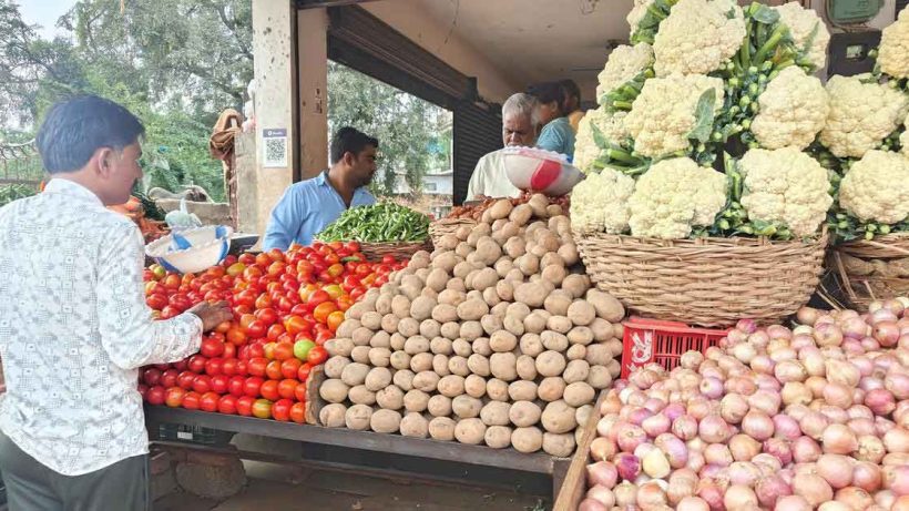 Vegetable Prices Drop at the Start of the Month