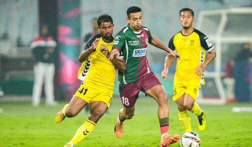 Mohun Bagan Leads Hyderabad