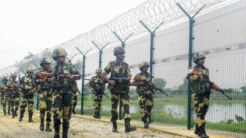 Bangaldesh row Bsf bgb conflict over fencing installation in Maldah Baishnabnagar border