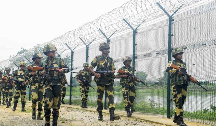 Bangaldesh row Bsf bgb conflict over fencing installation in Maldah Baishnabnagar border