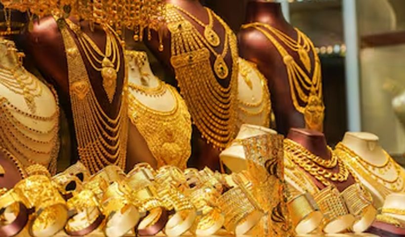 Gold - Silver Prices See Significant Change at Week’s End: Check Kolkata Rates