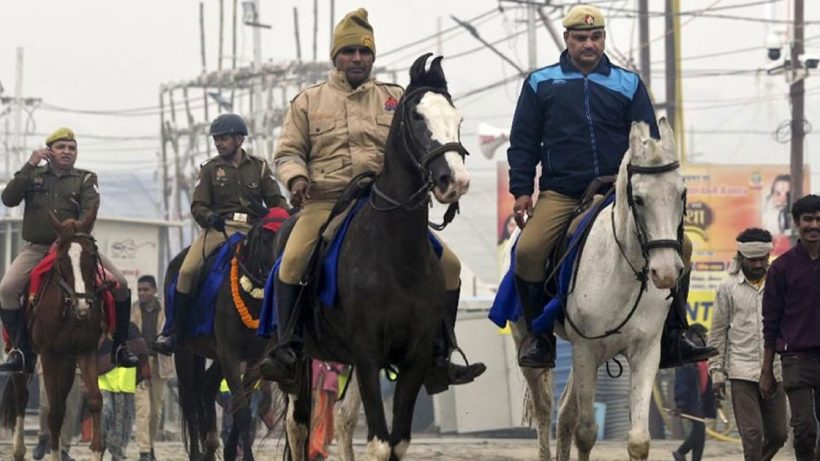 horse mounted police to clear triveni sangam