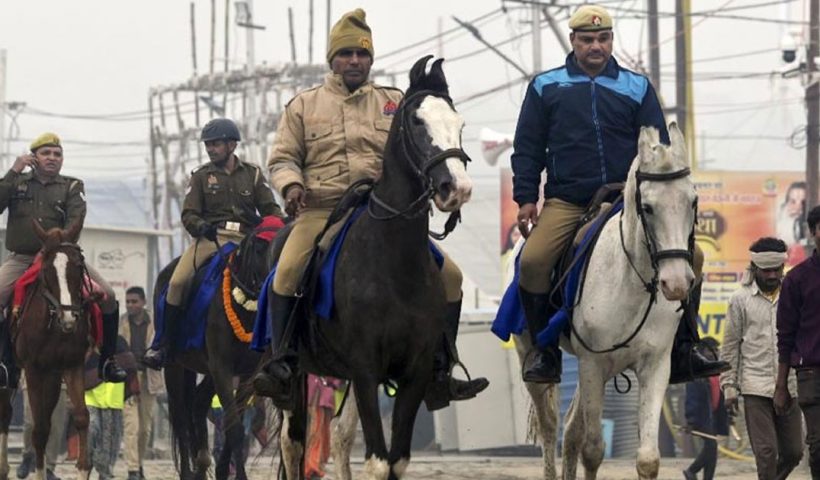 horse mounted police to clear triveni sangam