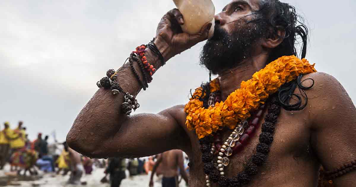 Stampede-like Situation at Maha Kumbh as Devotees Gather for Amrit Snan, Several Injured