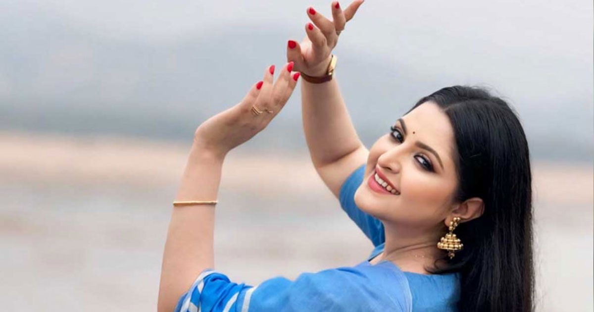 bangladesh court grants bail to Porimoni