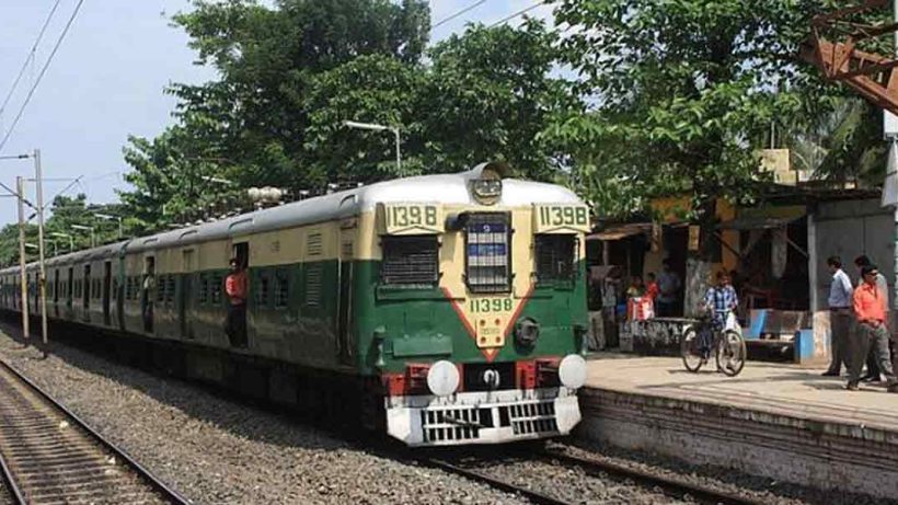 Sealdah Division Train Services Disrupted: 176 Local Trains Cancelled for 100 Hours