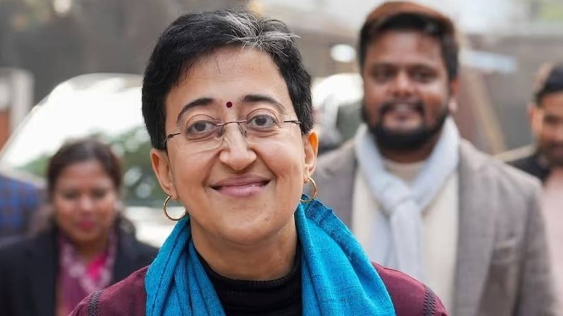 মহারথীদের হারের মাঝে জয়ী আতিশী, ৩০০০ এর বেশি ভোটে হারালেন বিজেপি প্রার্থীকে