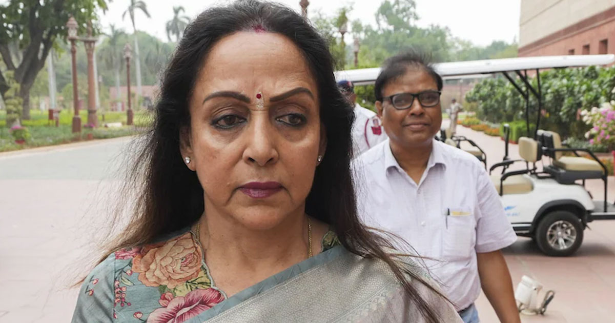 Kumbh stampede not that big Hema Malini