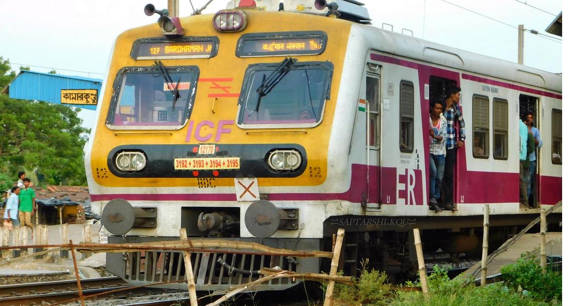 Rail Track Crack Causes Long Delay in Train Movement