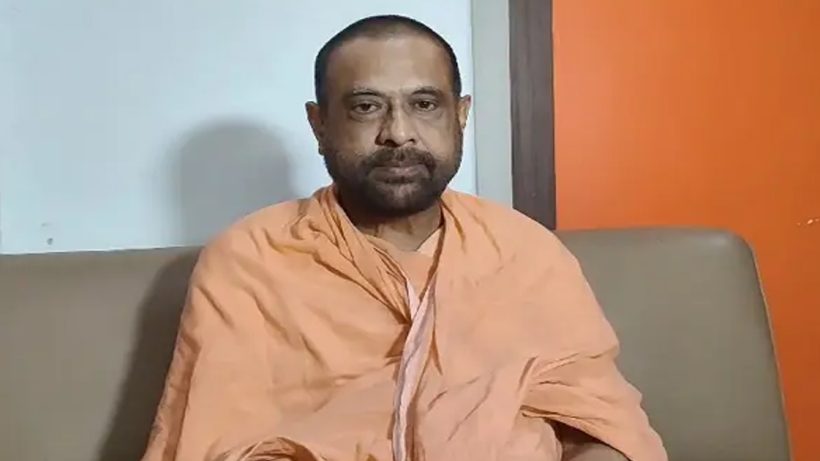 Kartik Maharaj Demands Shelter for Bangladeshi Hindus in India