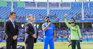 varun-dhawan-seen-cheering-team-india-with-daughter-lara-shared-photo-with-fans