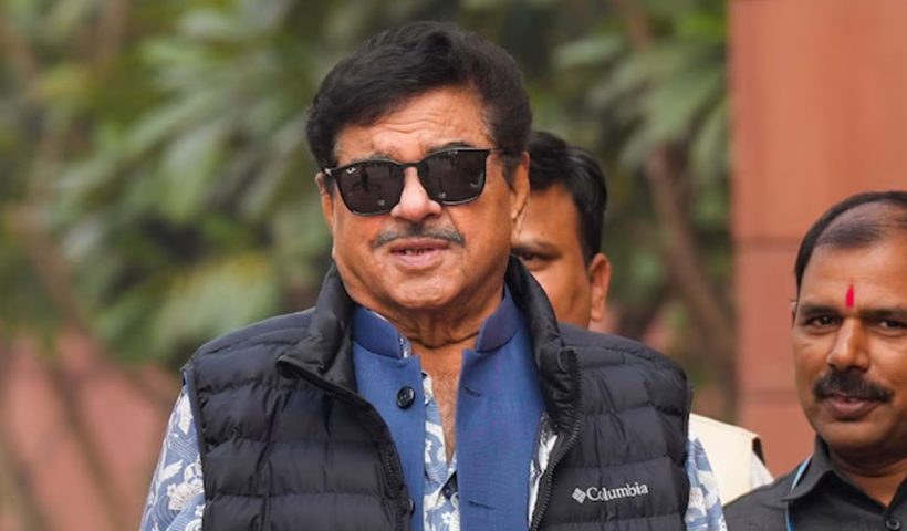 Shatrughan Sinha wants ban on non-veg food