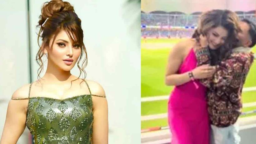 orry-kissed-urvashi-rautela-during-india-pakistan-match-amid-wedding-news-video-viral