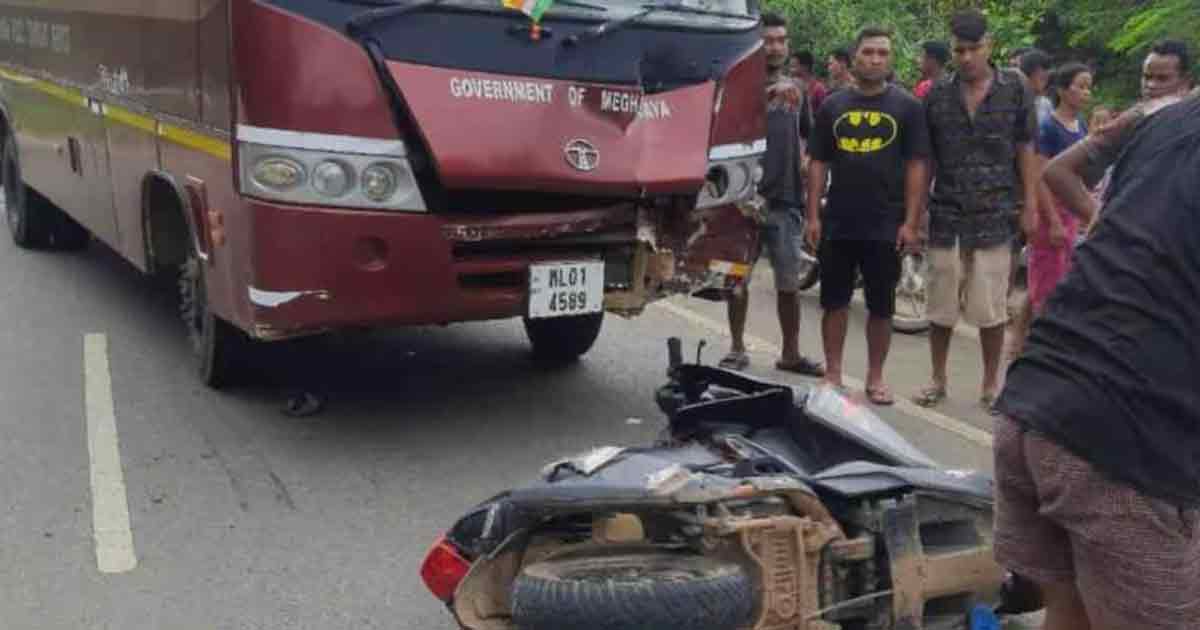 Accident Near Renowned School at Park Circus: Scooter Collides with Pickup Van