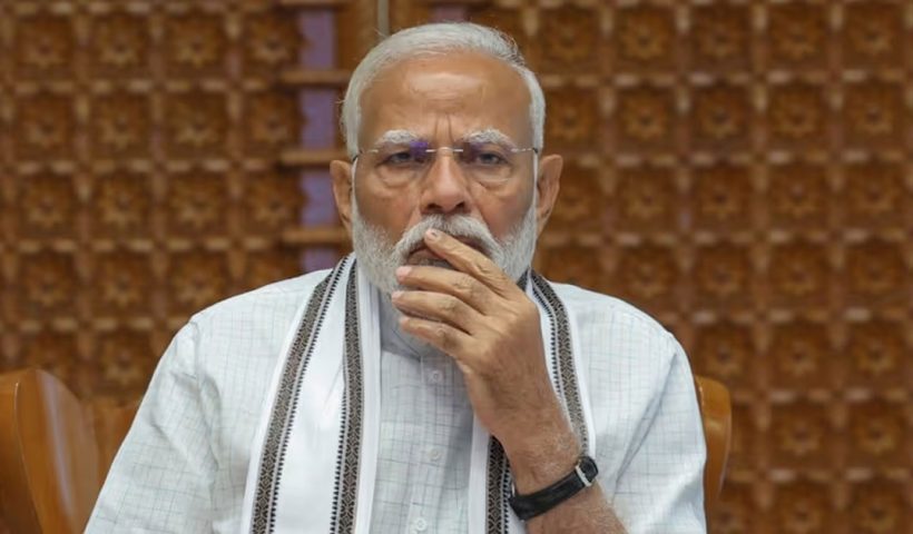 Earthquake Shakes Capital, Modi Issues Safety Warning