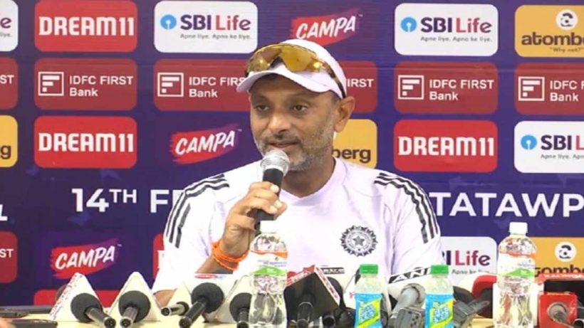 শামির ম্যাচে ফেরা কি সম্পূর্ণ অনিশ্চিত? কি বার্তা দিলেন ভারতের ব্যাটিং কোচ