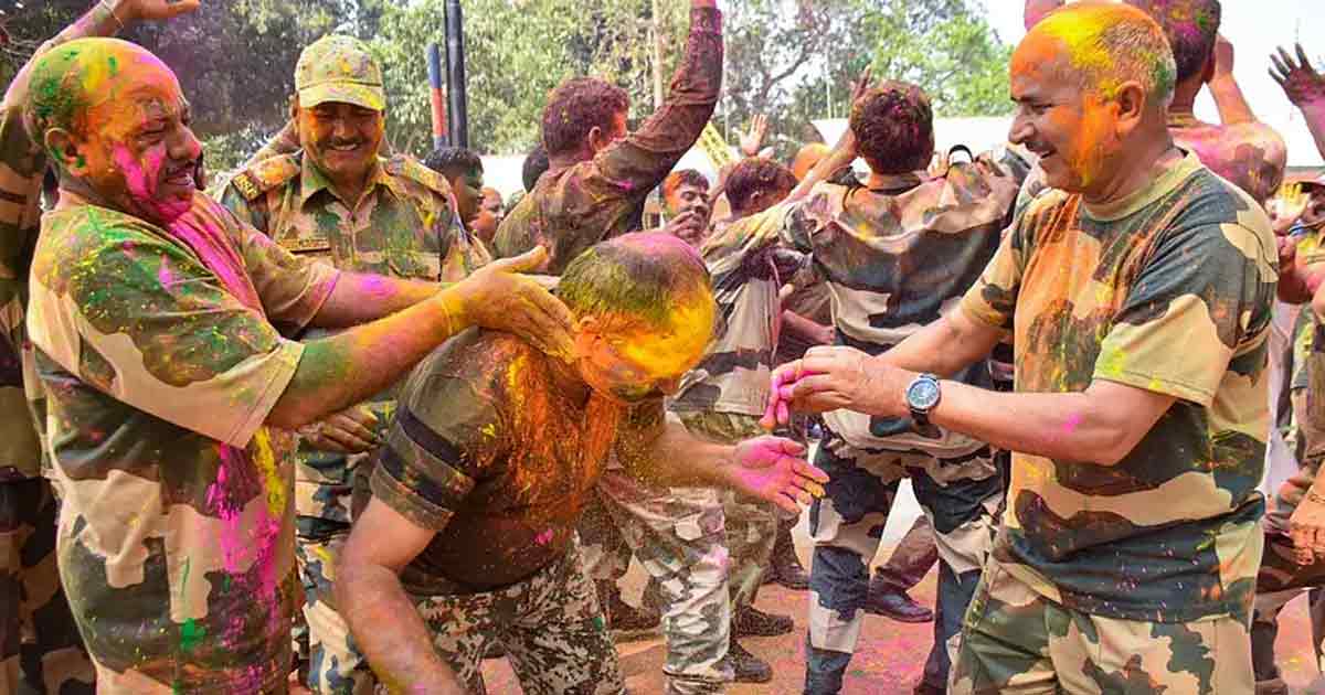 BSF Troops Celebrate Holi at India-Bangladesh Border in West Bengal's Darjeeling"