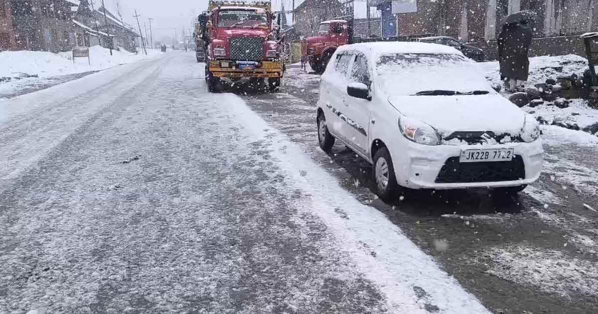 Kashmir Valley witnesses fresh snowfall in Anantnag, Gulmarg, and Pahalgam. The snow-covered landscapes attract tourists and nature lovers alike.