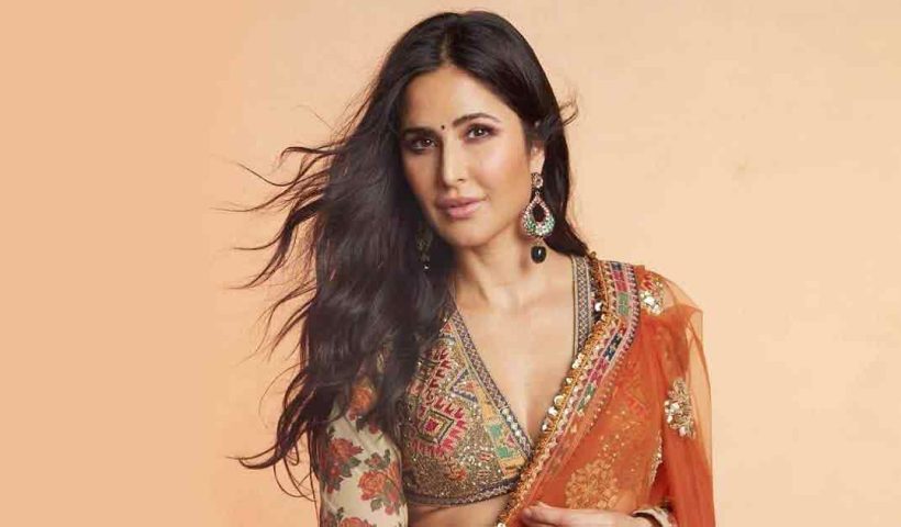 katrina-kaif-sasural-genda-phool-dance-video-goes-viral