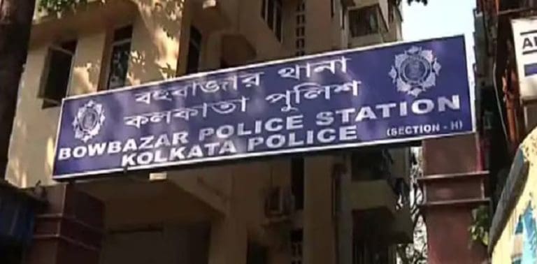 TMC: গোষ্ঠীদ্বন্দ্বে তীব্র উত্তেজনা, আক্রান্ত তৃণমূলের হকার ইউনিয়নের নেতা Intense Tension in TMC Factionalism, TMC Hawker Union Leader Attacked