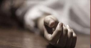 woman half burn body found at amdanga