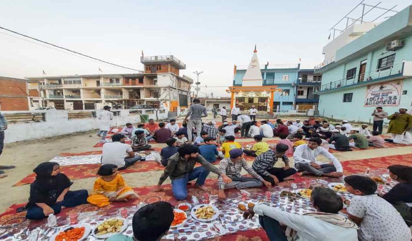 https://kolkata24x7.in/wp-content/uploads/2025/03/iftar.jpg