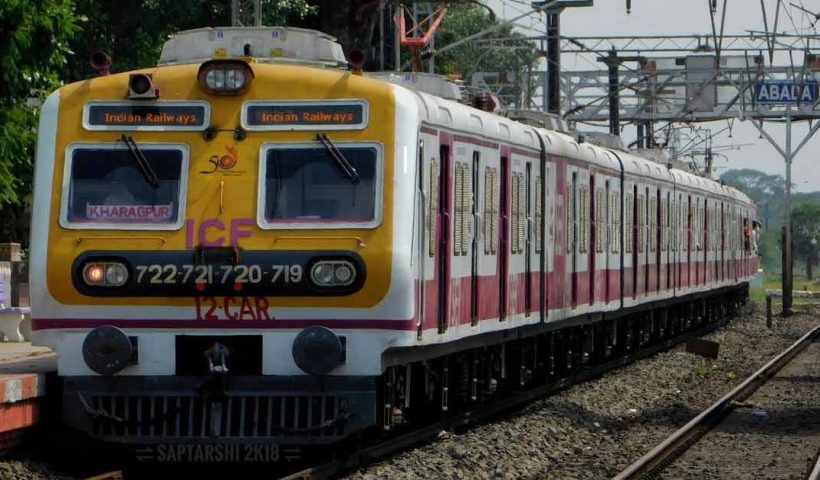 Multiple Local Trains Canceled on Howrah-Khargpur Route, Passengers Face Severe Inconvenience