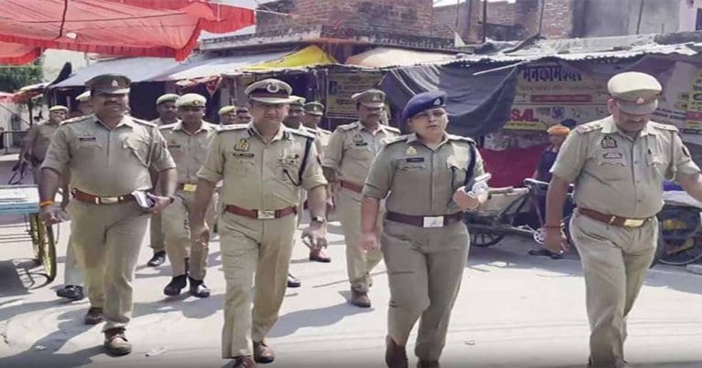 https://kolkata24x7.in/wp-content/uploads/2025/03/police-1.jpg